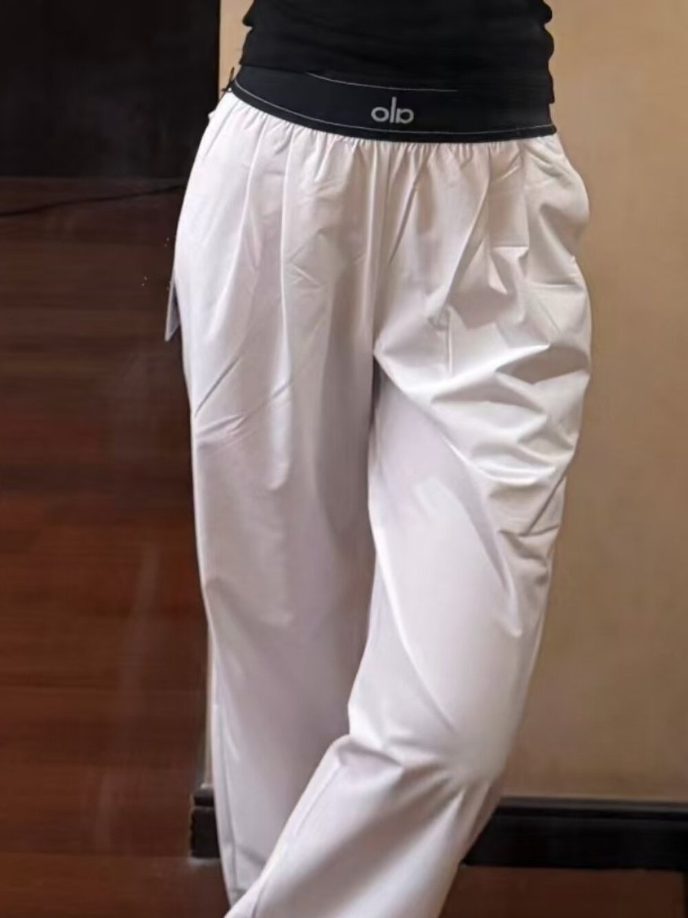 Alo Yoga Suit Up Trouser Relaxed Fit Perfect Everyday Pants🍒👠30” Inseam